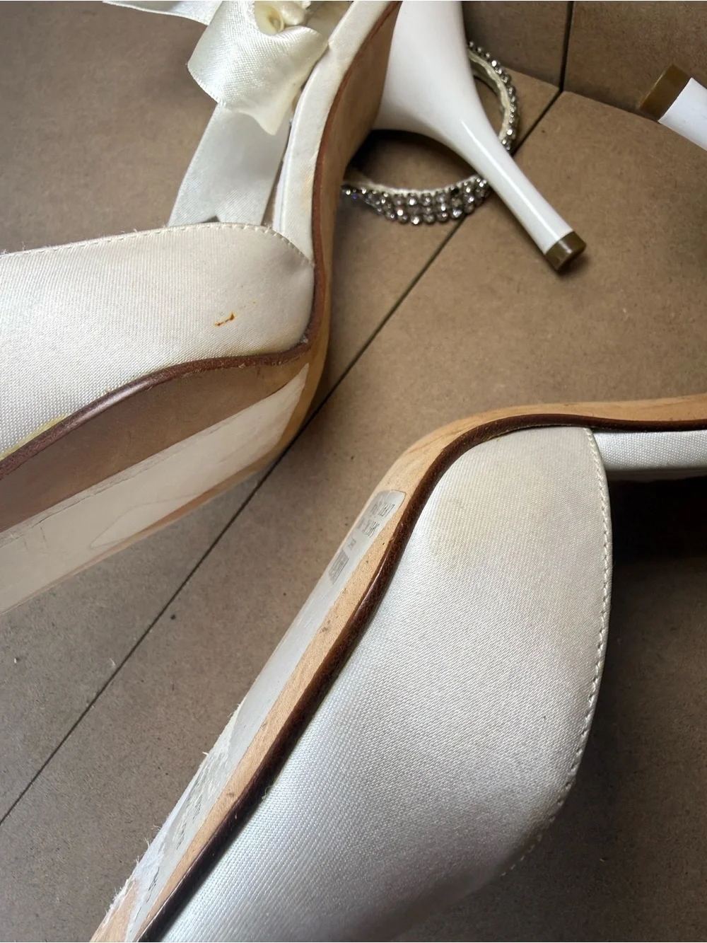 Nina White Satin Leather Pumps Heels Bow Rhinestone Ankle Wrap Size 6.5 6 1/2